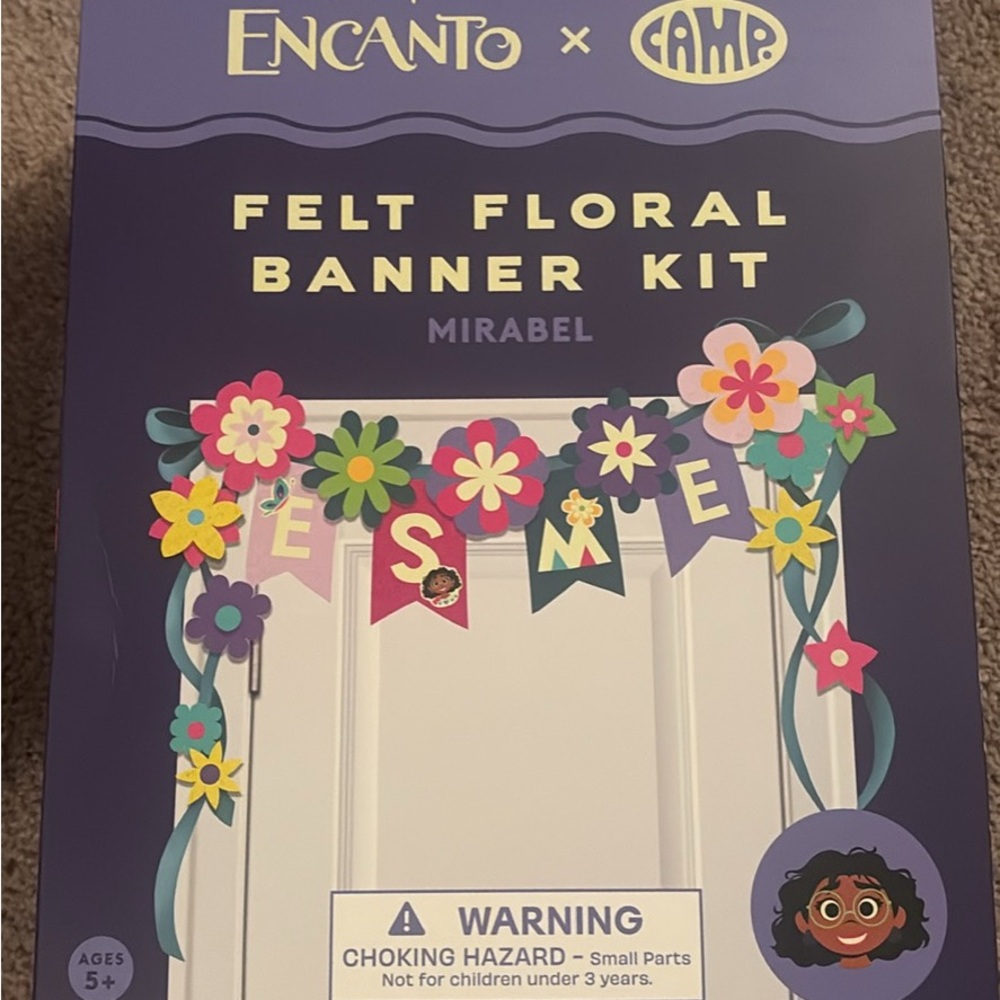 Encanto x Camp - Mirabel Felt Floral Banner Kit - Multicolor